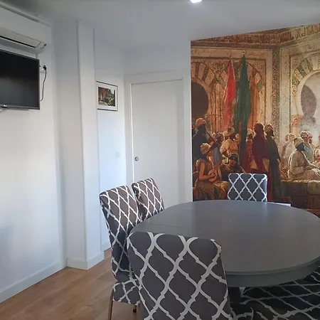 بيت للعطل Madinat Garnata, Parking & Rooftop Terrace غرناطة