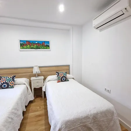 Nasrid Panorama - Casa Con Terraza 360 º, 4 Y Parking Gratis *